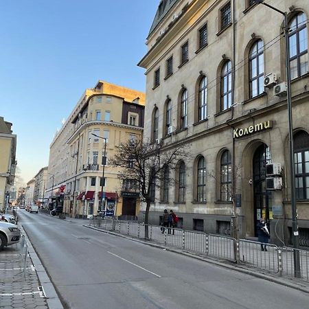 The Central Post Apartments Sofia Esterno foto