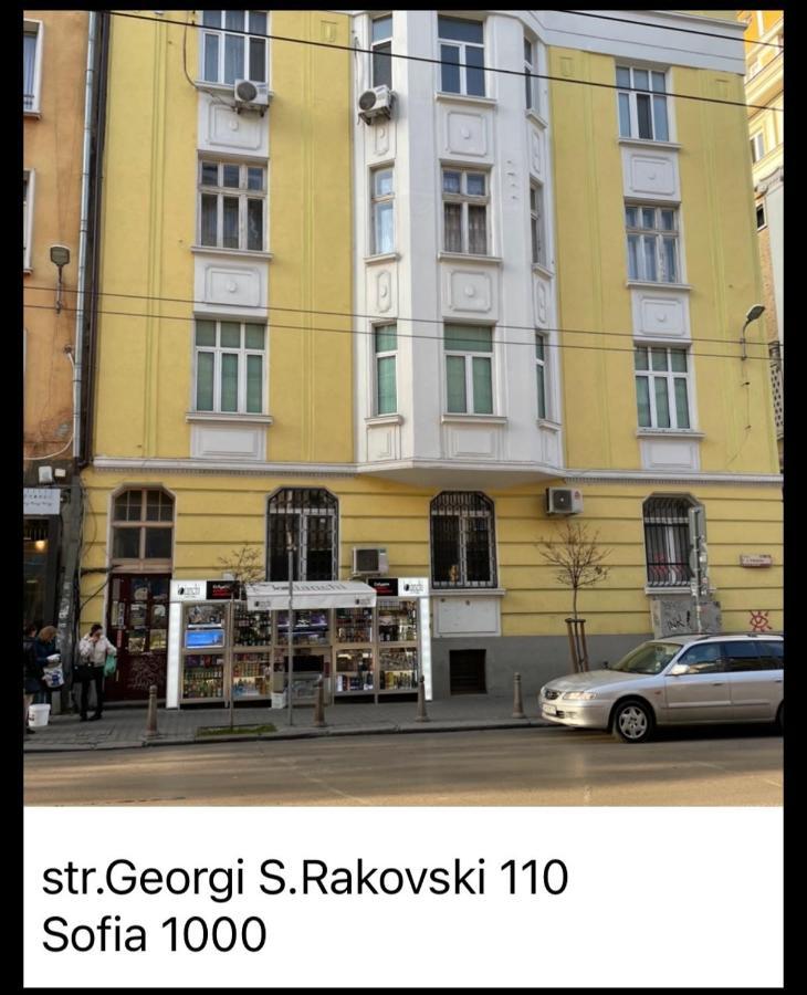 The Central Post Apartments Sofia Esterno foto